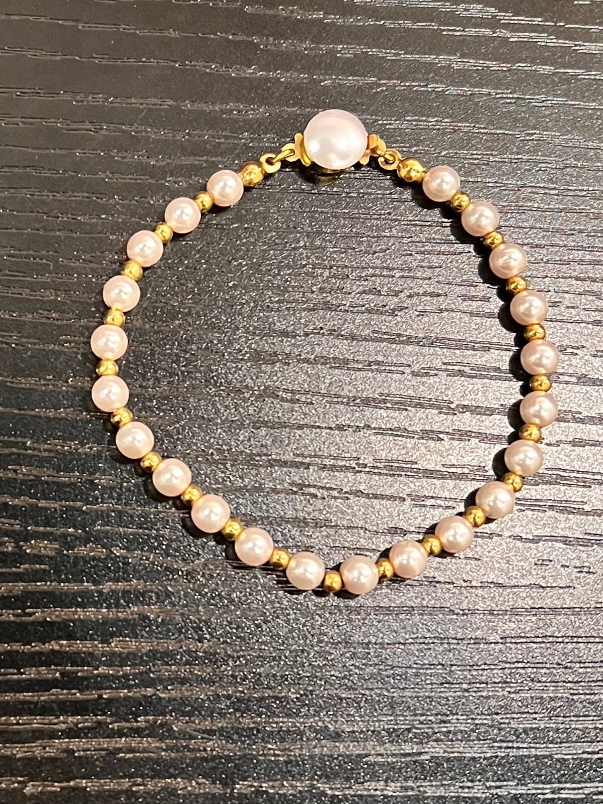 Vintage Avon Disney Faux White Pearls Bracelet