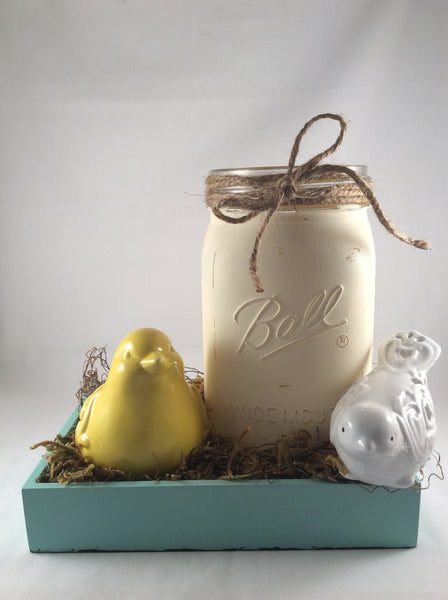 Mason Jar Spring Centerpiece Vase with Ceramic Birds Nesting, Distressed Finish