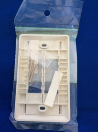 Ortronics OR-40300546 TracJack Plastic Faceplate 4-Port, Fog White