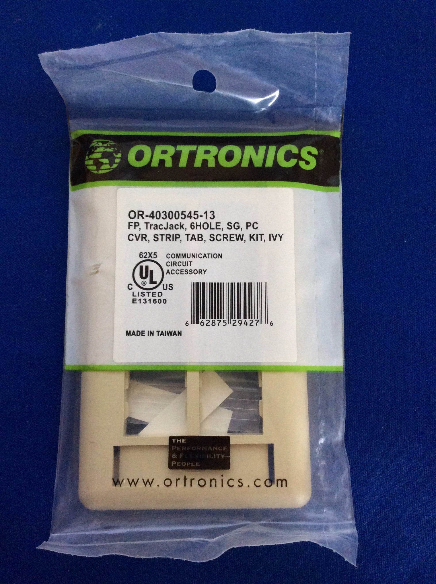 Ortronics OR-40300545-13, 6-Hole, TracJack Plastic Faceplate, Ivory
