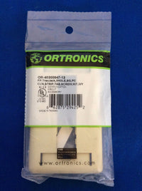 Ortronics OR-40300547-13 TracJack Plastic Faceplate 3-Hole, Ivory