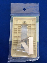 Ortronics OR-40300547-13 TracJack Plastic Faceplate 3-Hole, Ivory