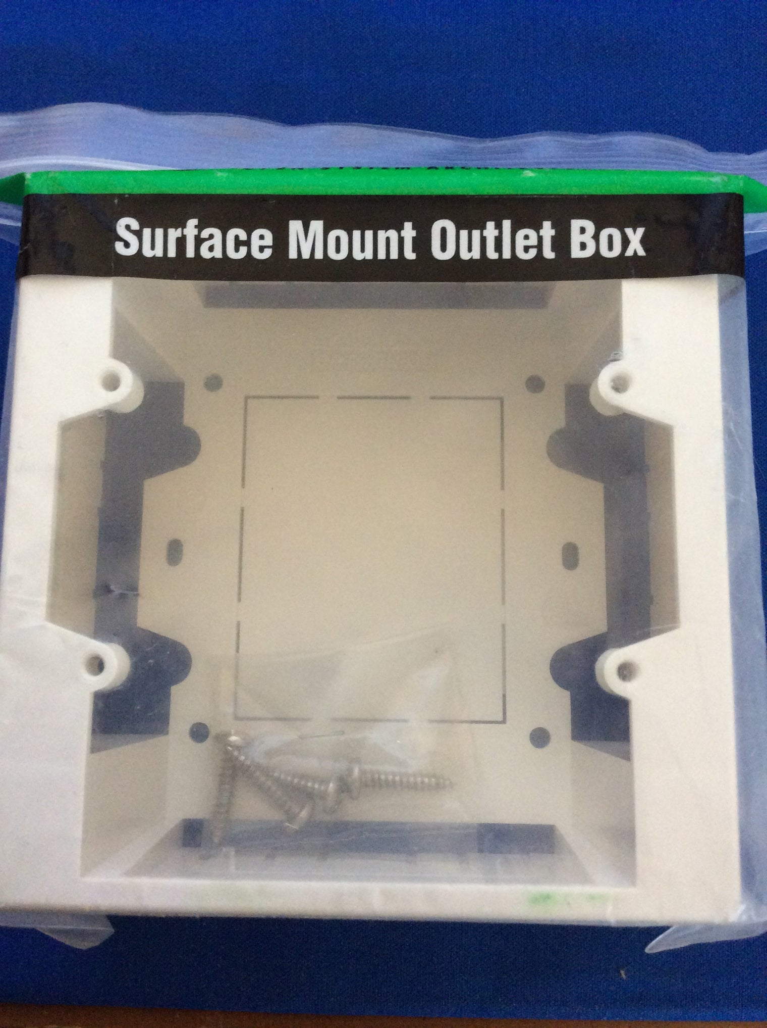 Ortronics OR-40300186, Surface Mount Outlet Box, One Piece, Fog White