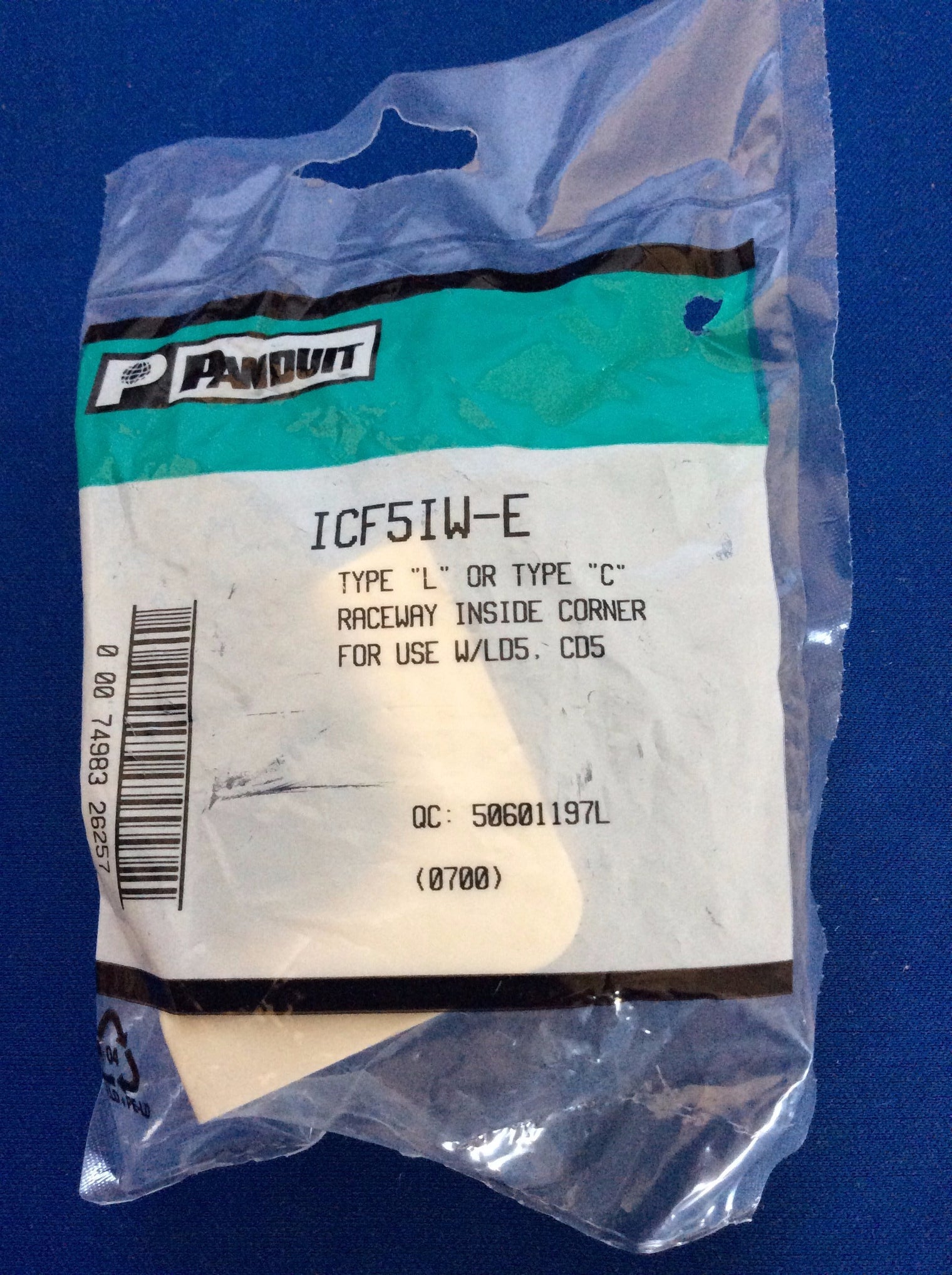 Panduit ICF5IW-E, Raceway Inside Corner, Ivory