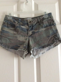 Jolt Camouflage Women's Shorts