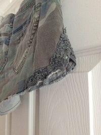 Jolt Camouflage Women's Shorts