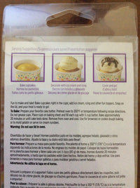 Wilton Covered Baking Cups Confetti Set of 6