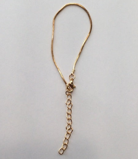 Fashionable Gold Bracelet