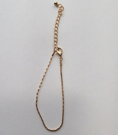 Fashionable Gold Bracelet