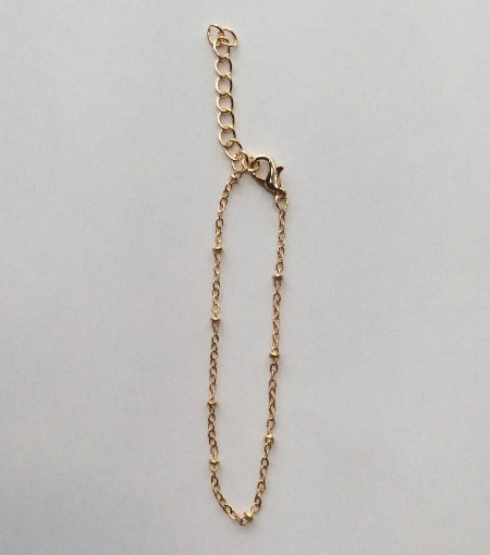 Fashionable Gold Bracelet
