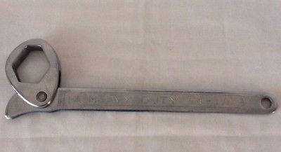 Heavy Duty Multi Wrench 7/8" - 1-1/4"