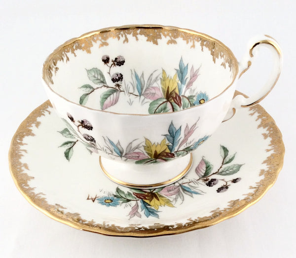 Aynsely England Tea Cup And Saucer Set