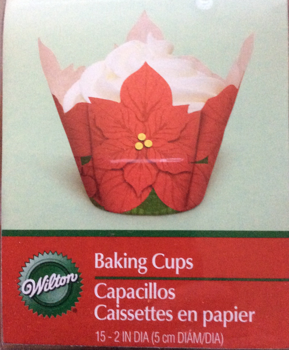 Wilton Poinsettia Baking Cups 15 Count